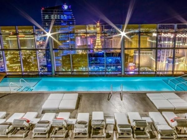 3722 Las Vegas Boulevard , Unit 809, Las Vegas, NV 89158