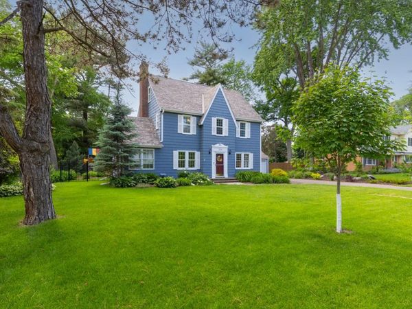 220 Holly Road, Hopkins, MN 55343