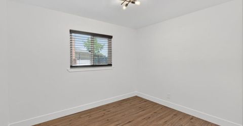 5625 49th St, Sacramento, CA 95824 Photo