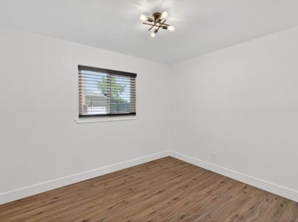 5625 49th St, Sacramento, CA 95824 Photo