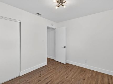 5625 49th St, Sacramento, CA 95824 Photo