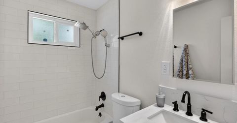 5625 49th St, Sacramento, CA 95824 Photo
