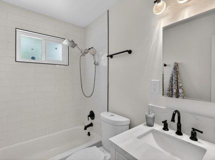 5625 49th St, Sacramento, CA 95824 Photo