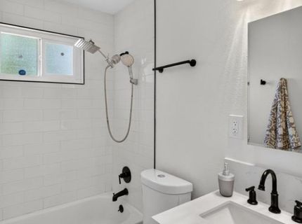 5625 49th St, Sacramento, CA 95824 Photo