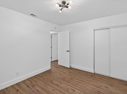 5625 49th St, Sacramento, CA 95824 Photo