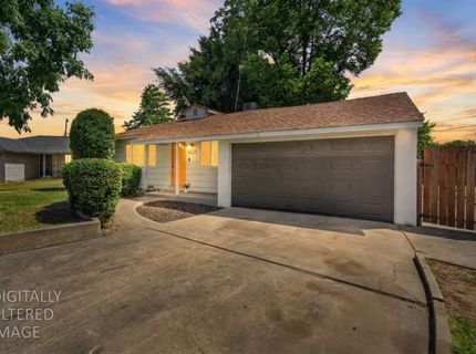 5625 49th St, Sacramento, CA 95824 Photo