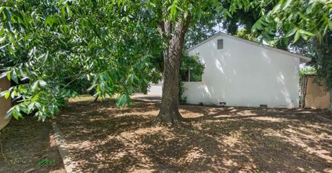 5625 49th St, Sacramento, CA 95824 Photo