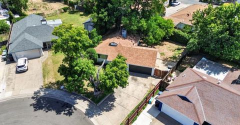 5625 49th St, Sacramento, CA 95824 Photo