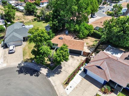 5625 49th St, Sacramento, CA 95824 Photo