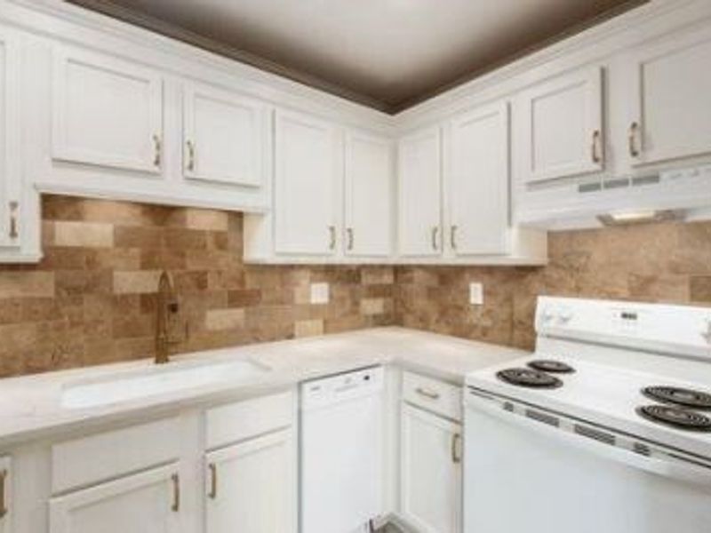4117 Karl Road, Unit 304, Columbus, OH 43224 Photo 6