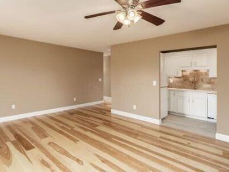 4117 Karl Road, Unit 304, Columbus, OH 43224 Photo 9