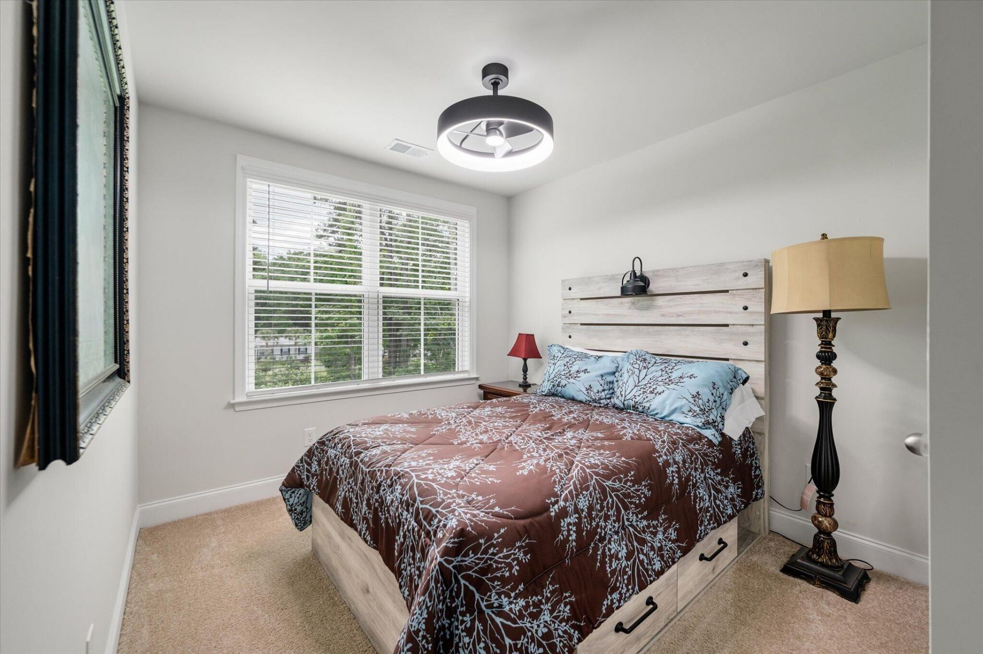 515 Green Fern Drive Photo 23