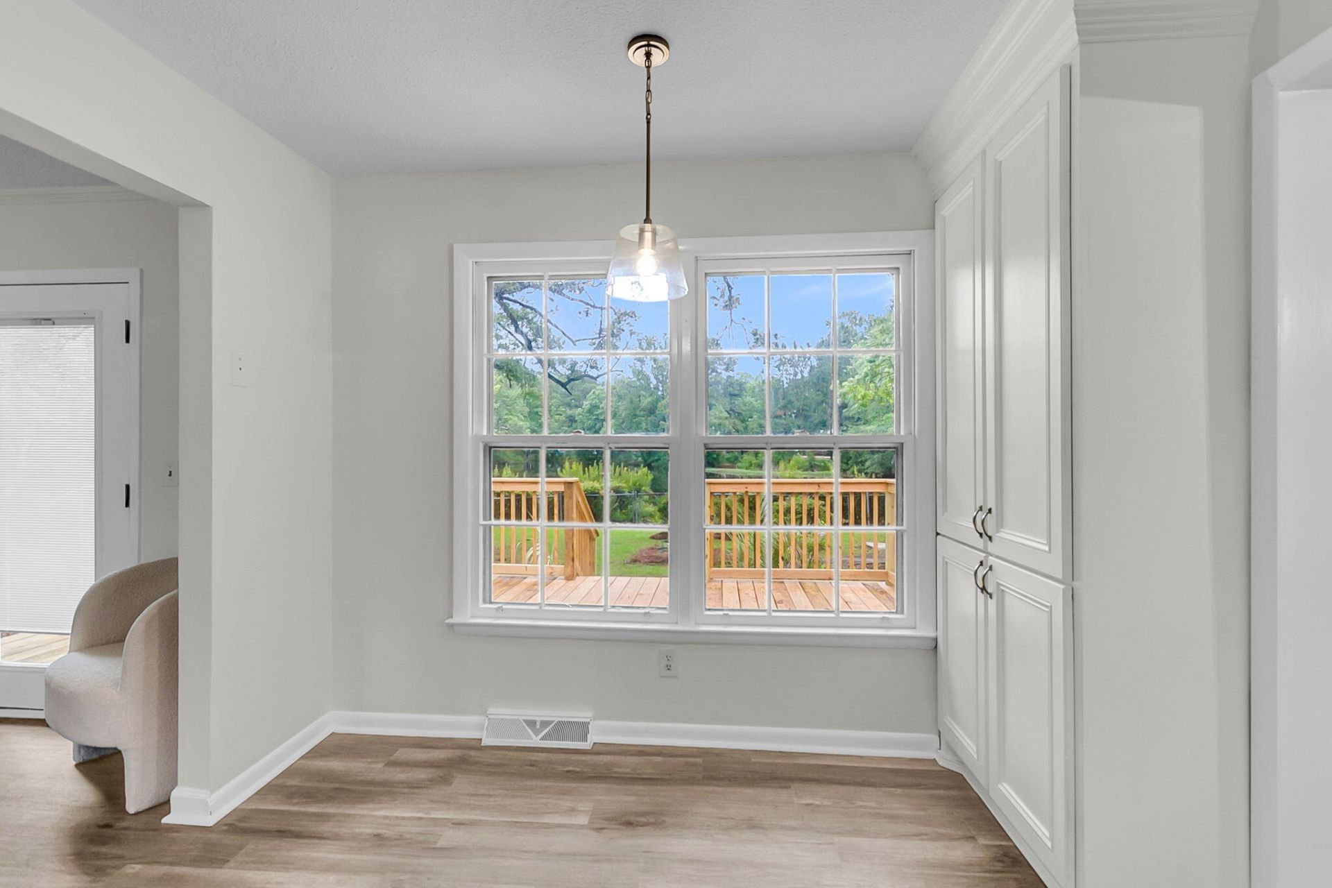 8310 Greenridge Road Photo 12