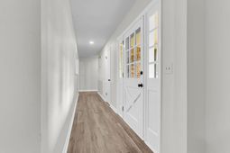 8310 Greenridge Road photo 4