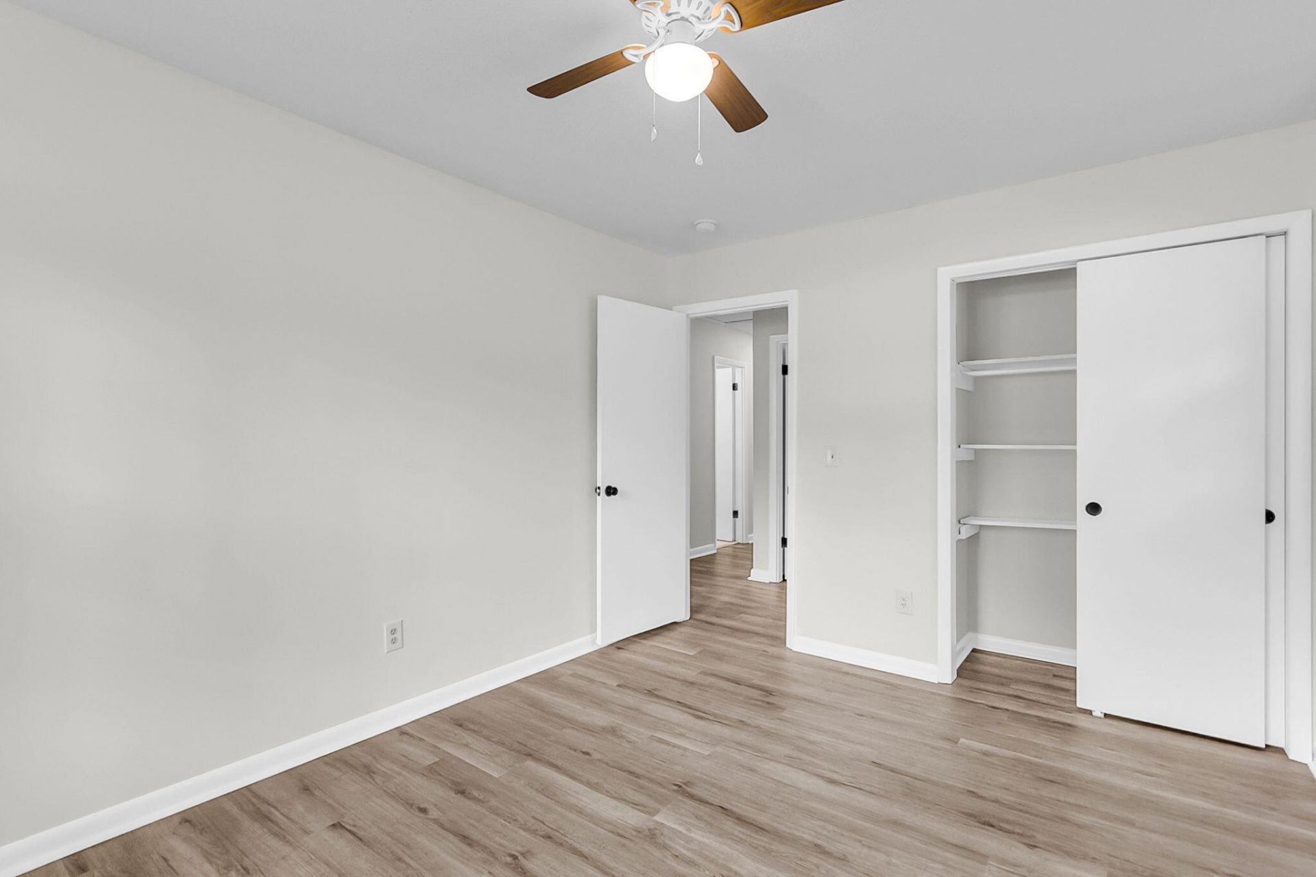 8310 Greenridge Road Photo 31