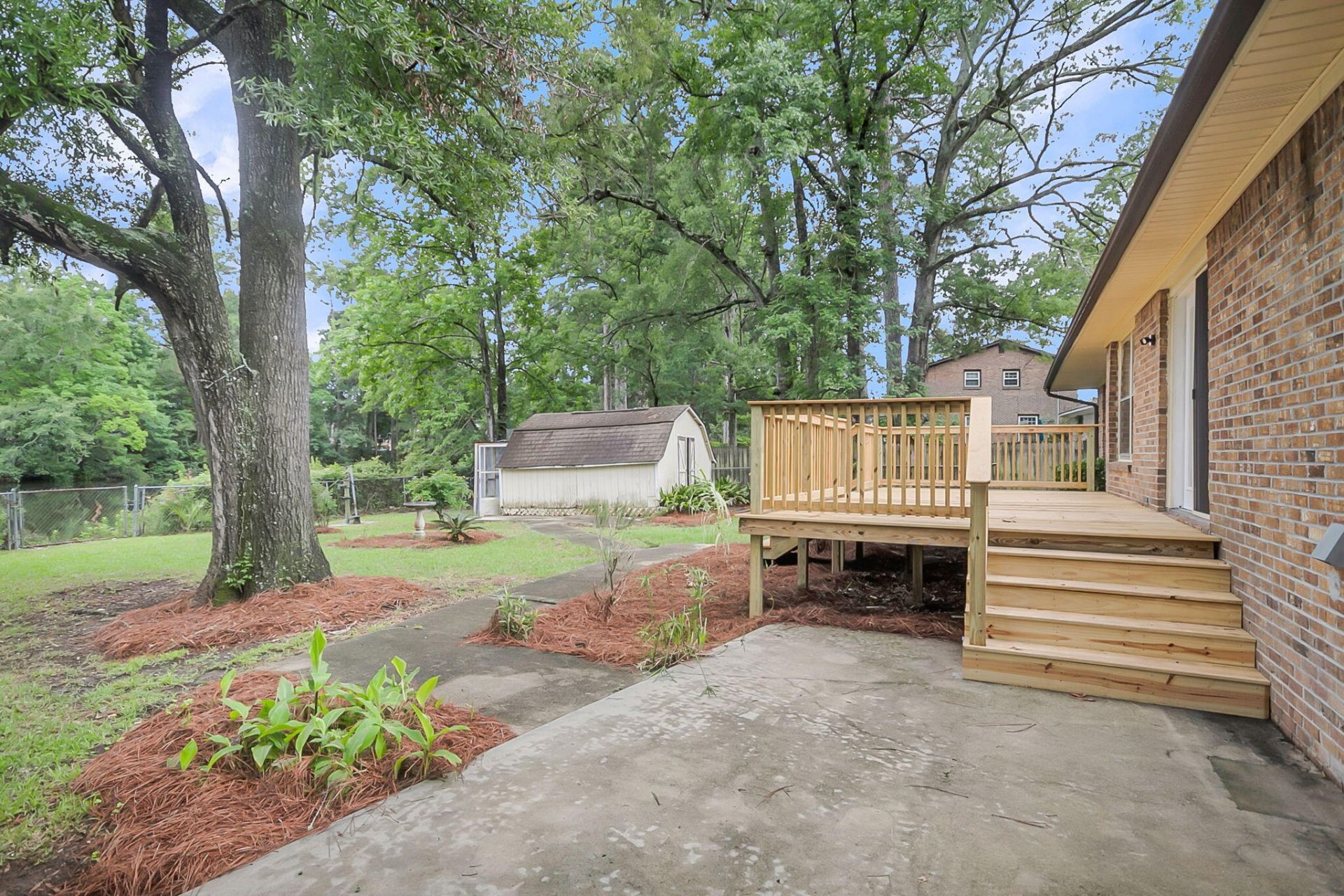 8310 Greenridge Road Photo 43