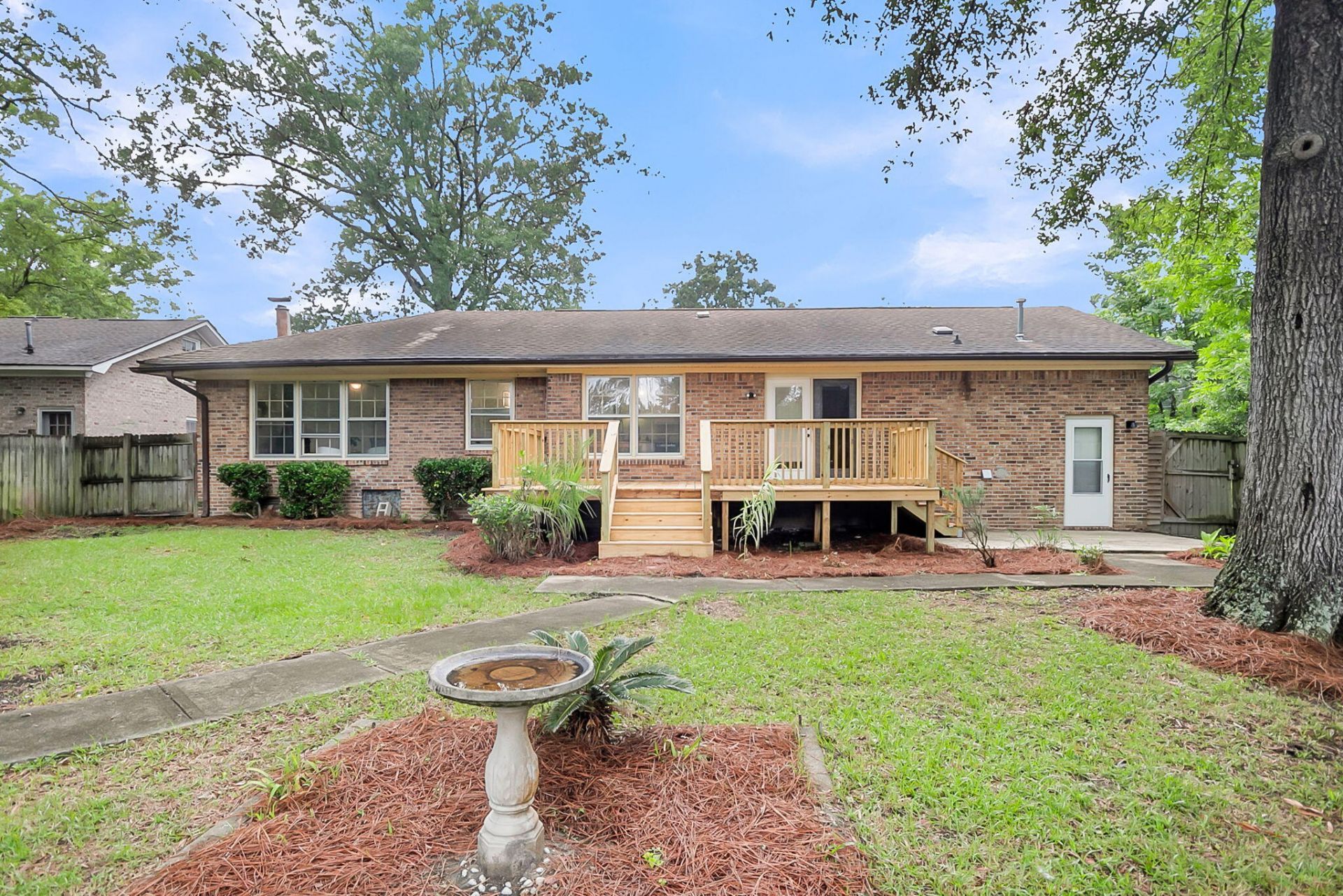 8310 Greenridge Road Photo 45