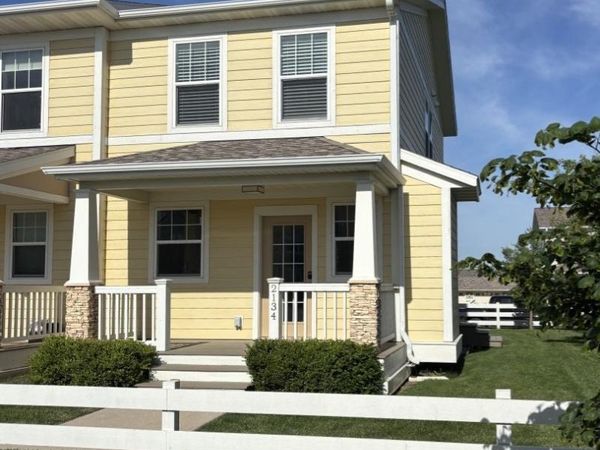 2134 Diamond Lane, Fairfield, IA 52556