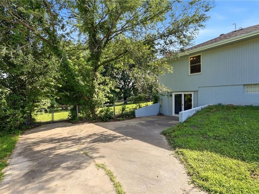Property Image 41