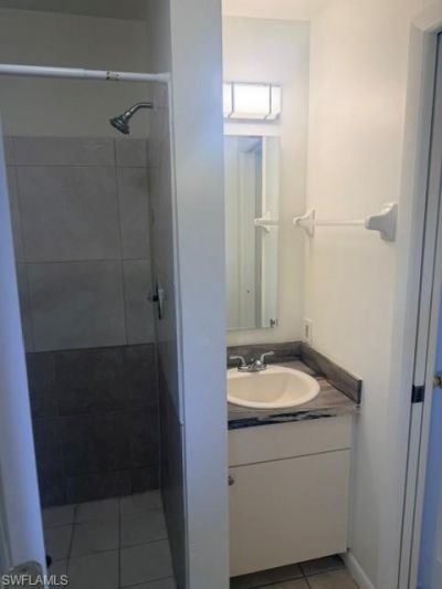 1318 SE 40th Ter, Cape Coral, FL 33904 Photo