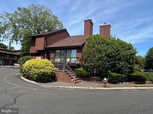 23 BLOOMINGDALE DRIVE, Unit APT. 1A, HILLSBOROUGH, NJ 08844