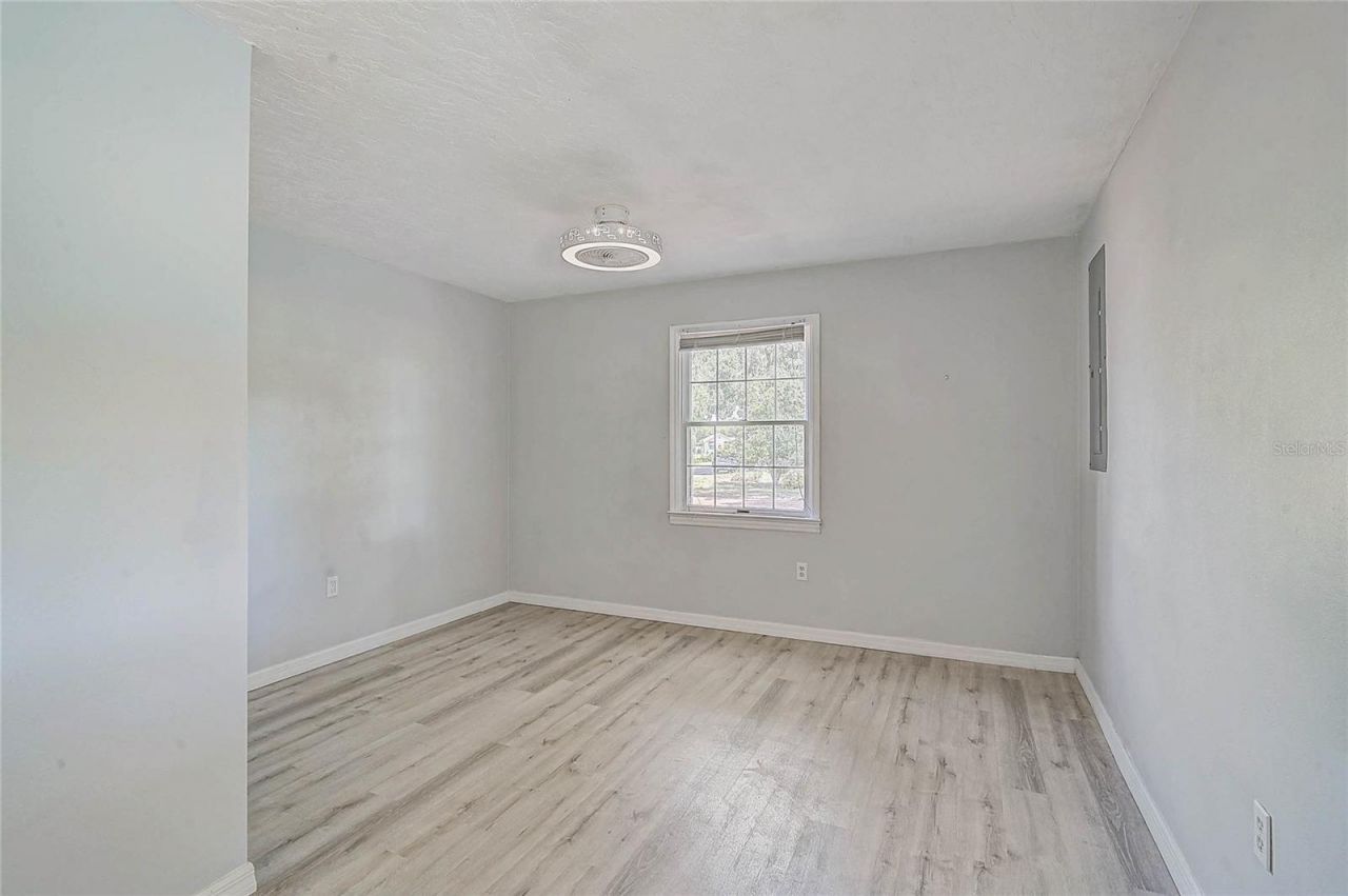 3215 Pine Valley Drive , Sarasota, FL 34239 Photo