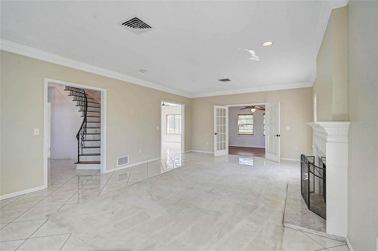 3215 Pine Valley Drive , Sarasota, FL 34239 Photo