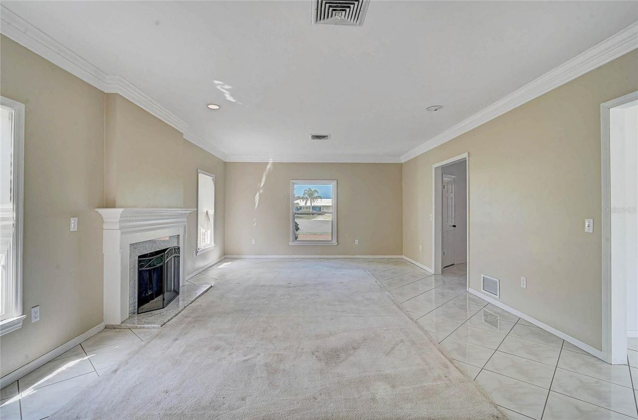 3215 Pine Valley Drive , Sarasota, FL 34239 Photo