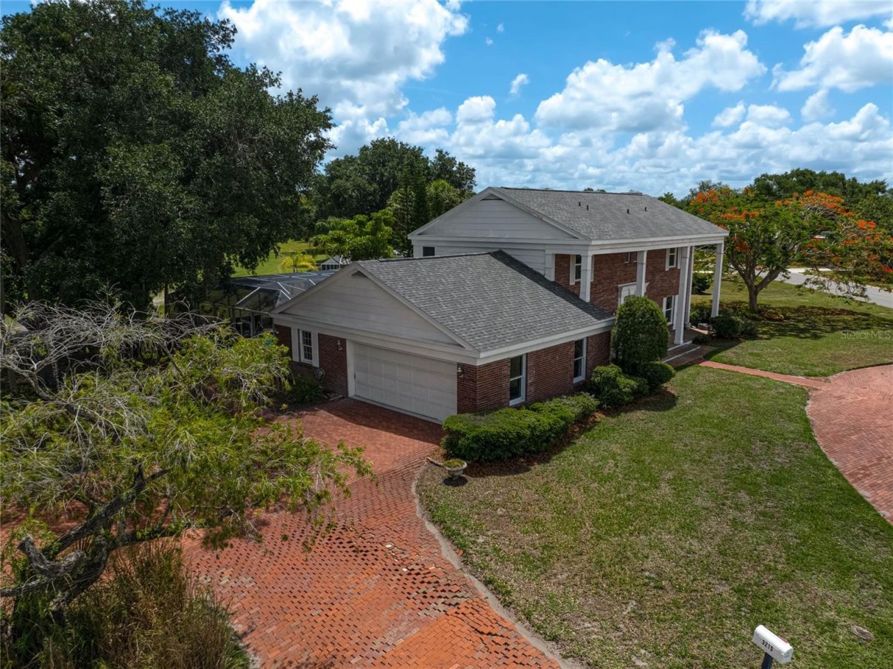 3215 Pine Valley Drive , Sarasota, FL 34239 Photo
