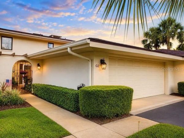 100 S TREMAIN STREET, Unit G2, MOUNT DORA, FL 32757