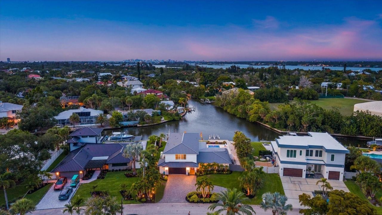 813 Idlewild Way, Sarasota, FL 34242 Photo