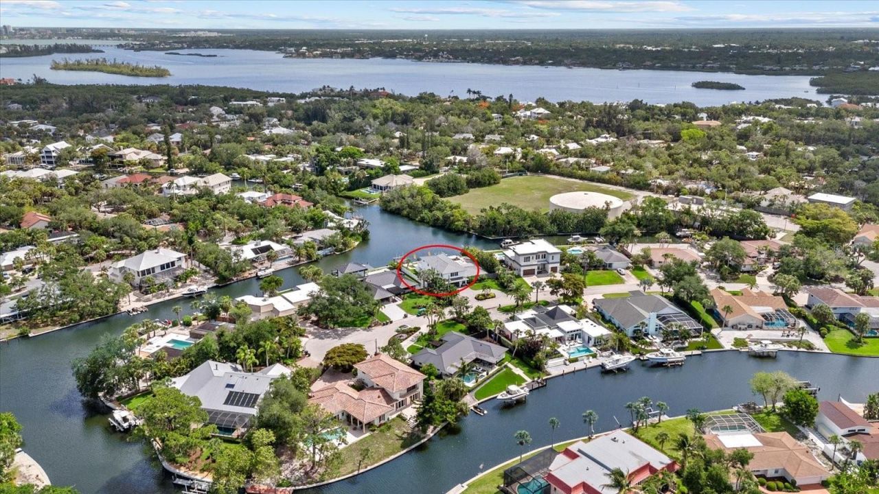 813 Idlewild Way, Sarasota, FL 34242 Photo