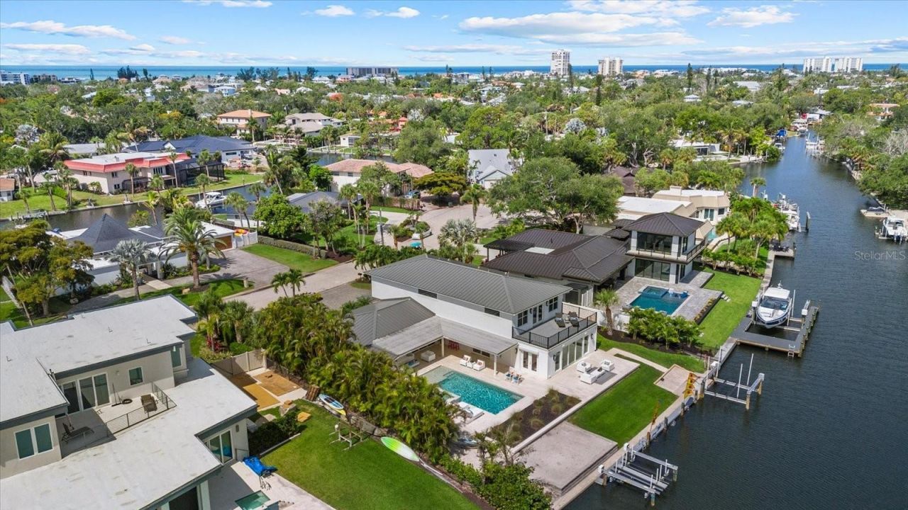 813 Idlewild Way, Sarasota, FL 34242 Photo