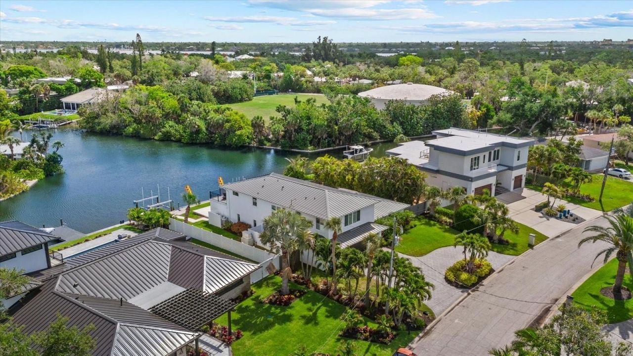 813 Idlewild Way, Sarasota, FL 34242 Photo