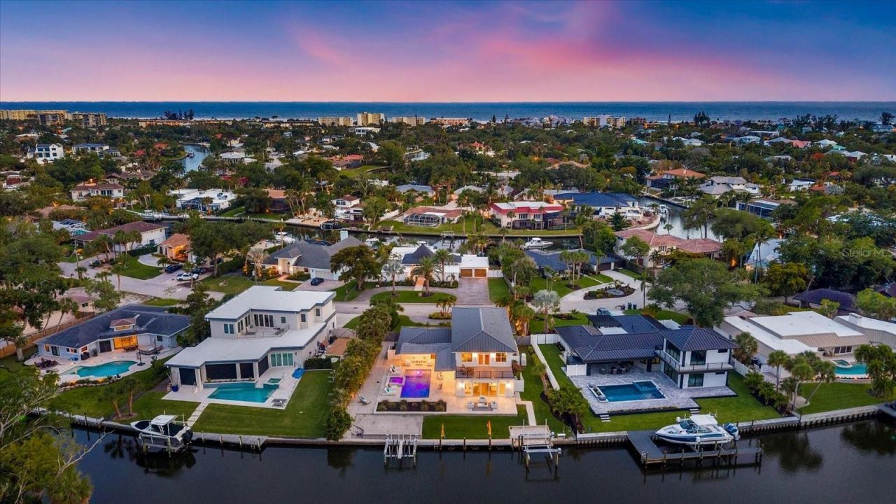813 Idlewild Way, Sarasota, FL 34242 Photo