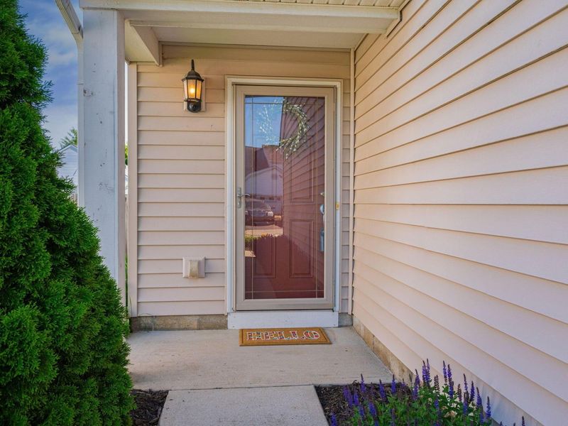 6120 Nasby Drive, Galloway, OH 43119 Photo 2