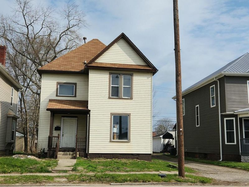 494 E Main Street, Newark, OH 43055 Photo 2