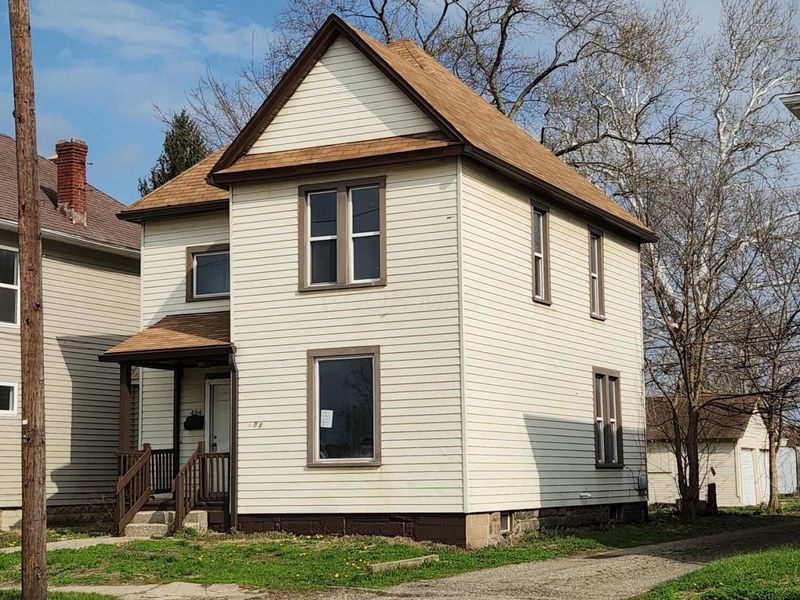 494 E Main Street, Newark, OH 43055 Photo 3