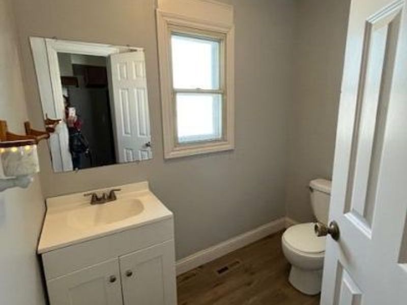 494 E Main Street, Newark, OH 43055 Photo 9