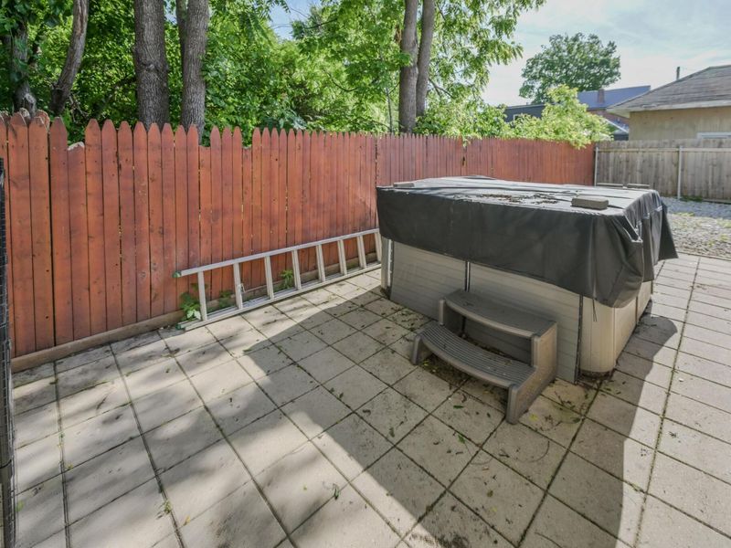 124 College , Urbana, OH 43078 Photo 29
