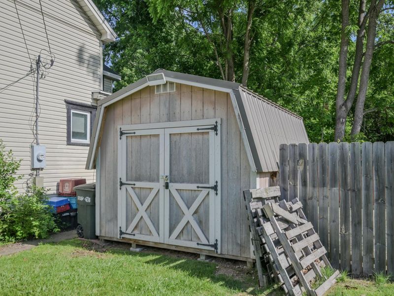 124 College , Urbana, OH 43078 Photo 33
