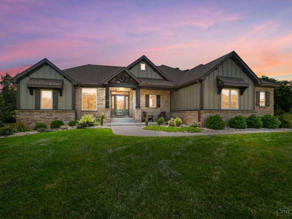 141 Olivers Trail, Wilmington, OH 45177