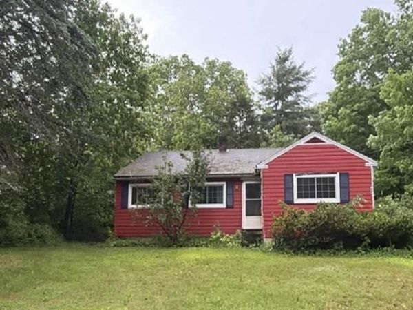 21 Lorraine Street, Keene, NH 03431