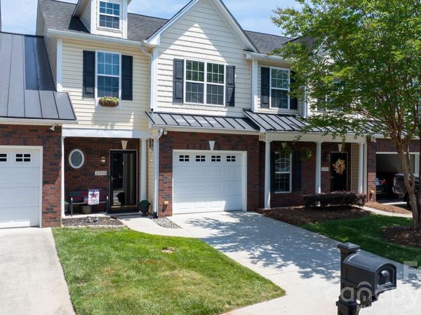 2010 Talbot Lane, Hickory, NC 28602