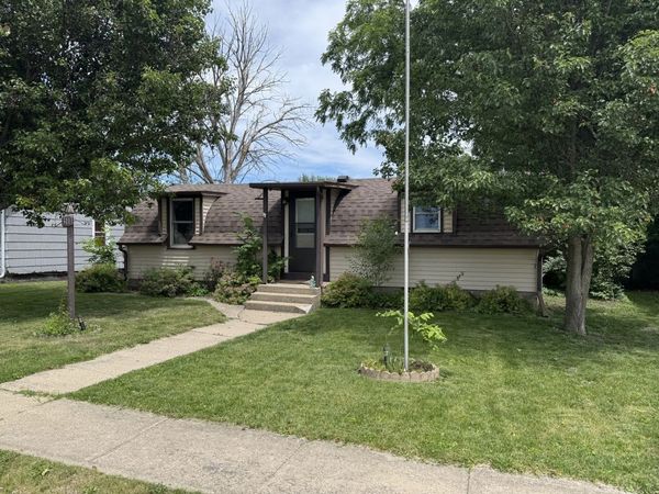 311 S Walnut Street , Wyanet, IL 61379