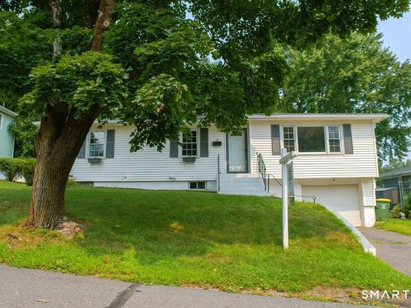 32 Kaynor , Waterbury, CT 06708