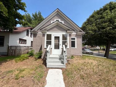 5200 Camden Avenue N, Minneapolis, MN 55430