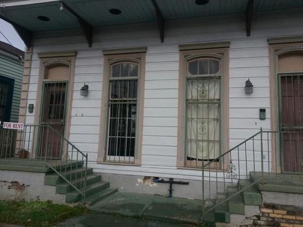 921 N MIRO Street , New Orleans, LA 70119