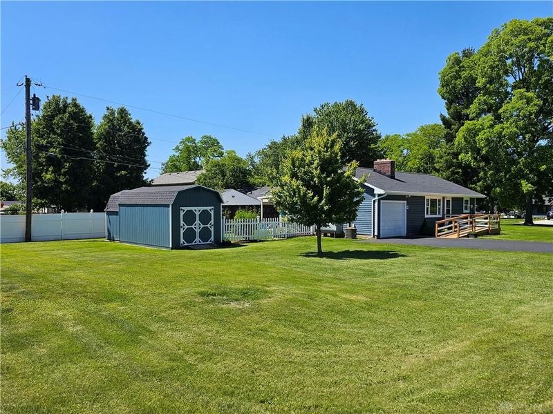 3855 North Lake Shore, New Jasper Township, OH 45335 Photo 3