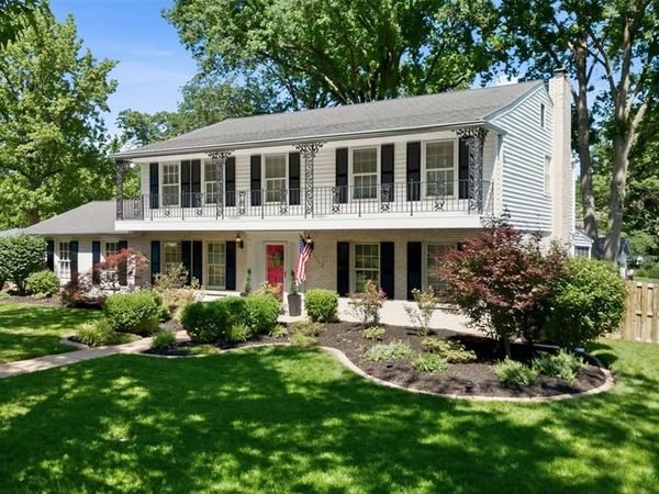 838 Winesap Lane, Kirkwood, MO 63122